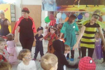 12647512_928752790578743_2871334875291193877_n