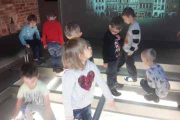 52930359_2157429124377764_7514357313726054400_n