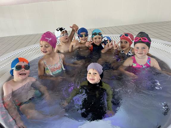 556509703_1914872862678198_6951896117857789740_n